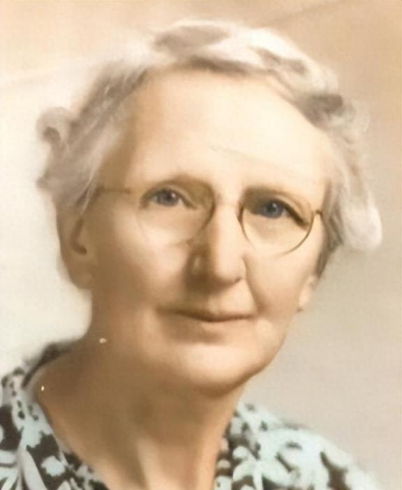 1999年，82岁的美国老人牧琳爱卖掉了美国波士顿的别墅、后院山林和代步汽车，将