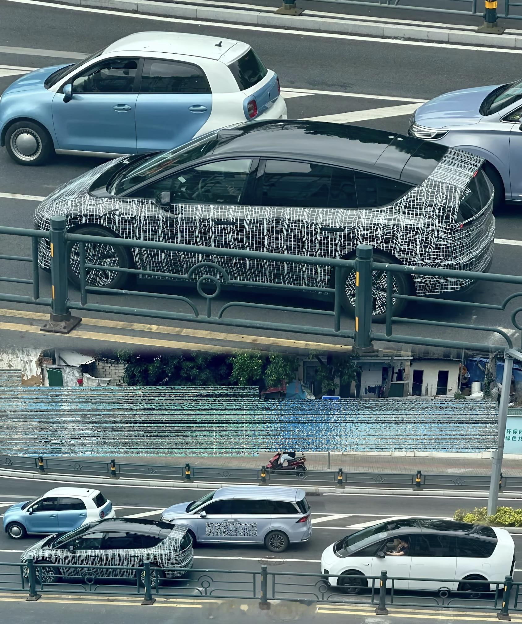 天空视角理想的“i”系列新车我猜至少这个尺寸是i7或i8了尽量找了个高像素的给大