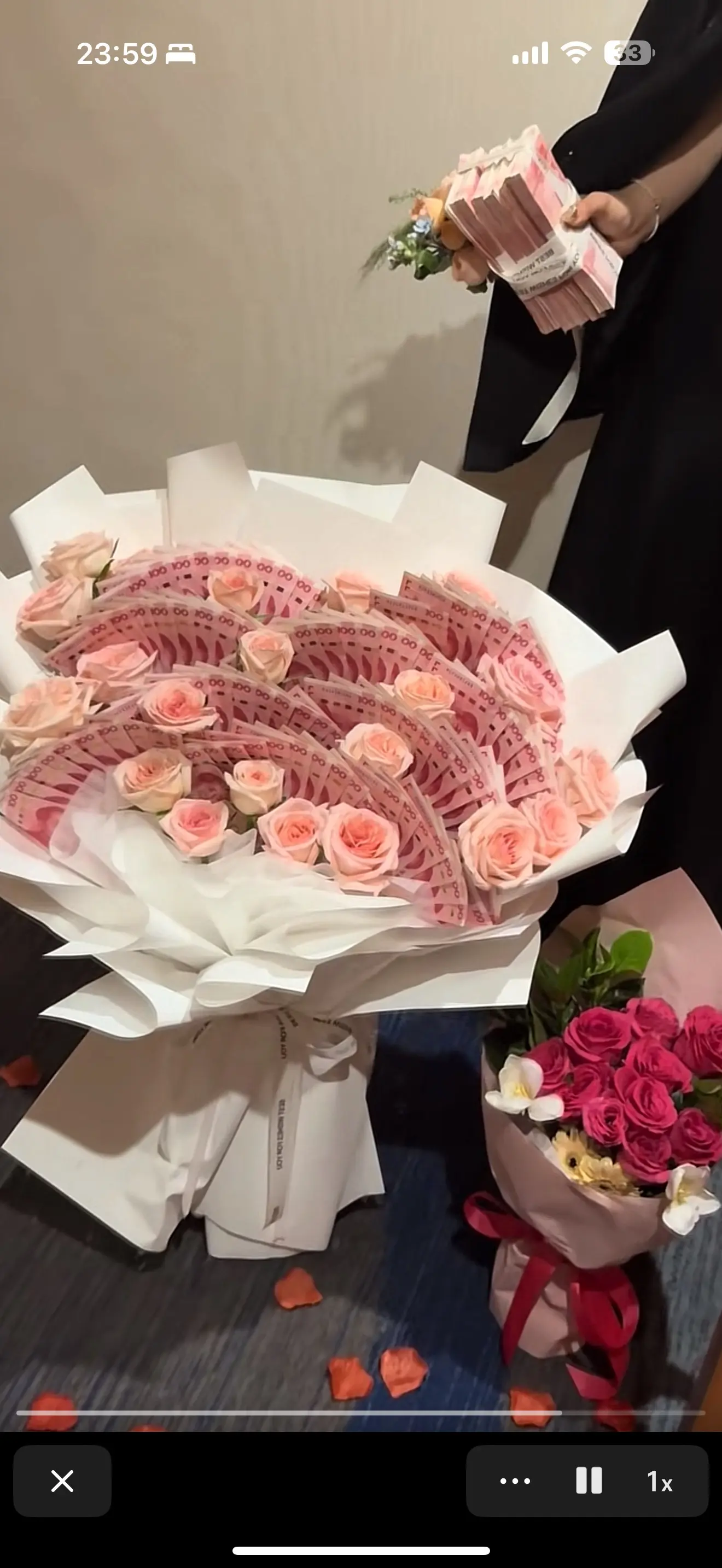 2025年致。等我减肥成功，我会在我减肥成功后第一个生日送我自己一束有钱花！