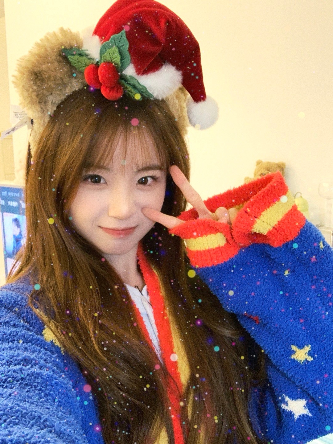 和🍪在大理过🎄啦～平安夜和小雯一起度过嘟 两对情侣吃了美味晚餐还回家打了惯蛋