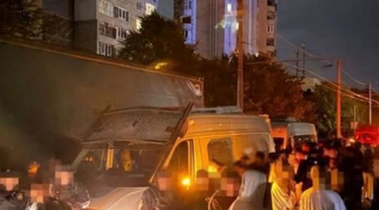 反转？反对乌克兰强制征兵抗议活动的民众道歉
稍早，在利沃夫爆发了反对乌政权强制征