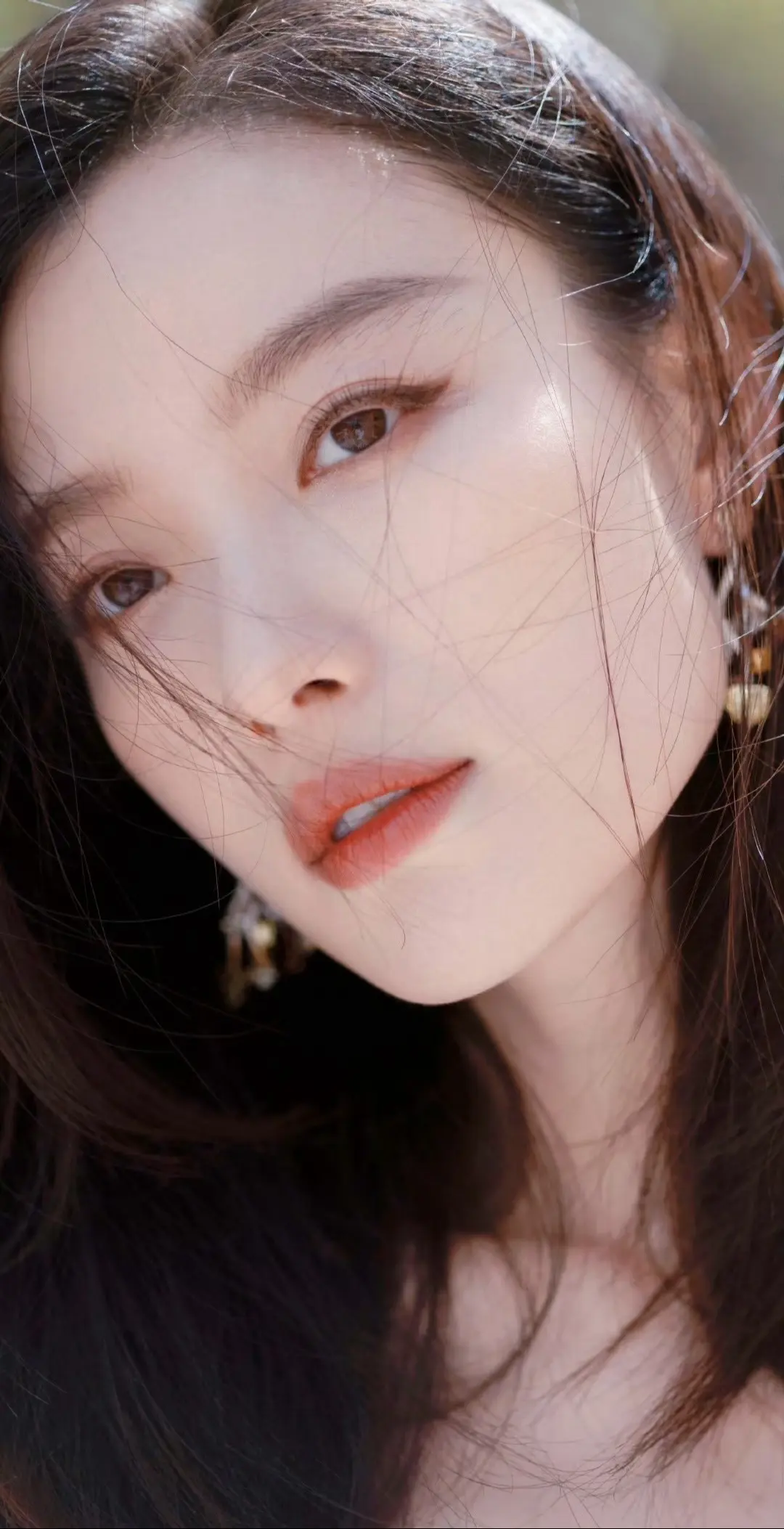 倪妮。