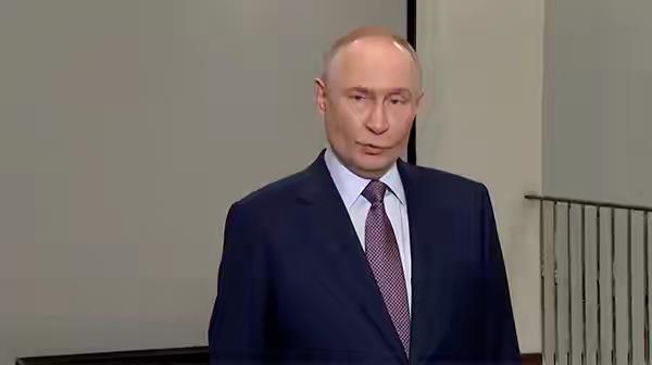 近日，美俄之间围绕制裁与反制裁的交锋持续升级。美国财政部宣布对俄罗斯最大的两家石