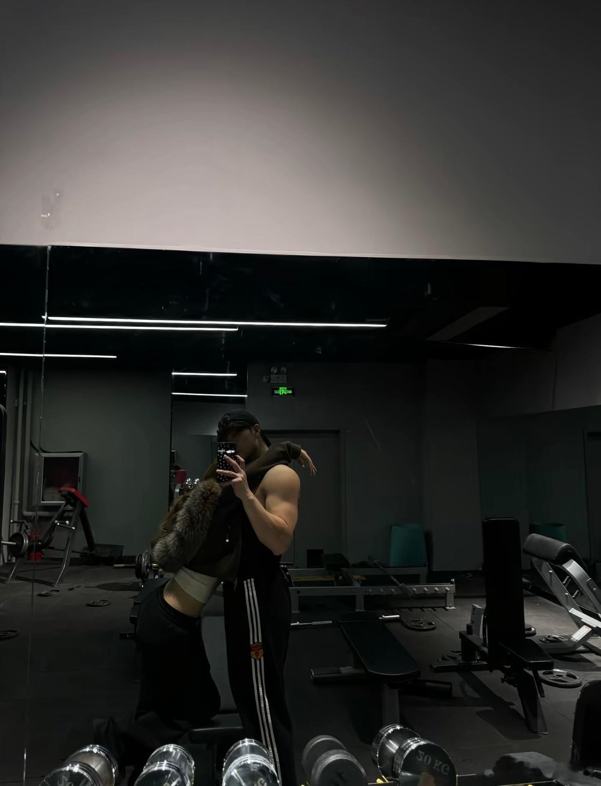 只要是你去哪都行 