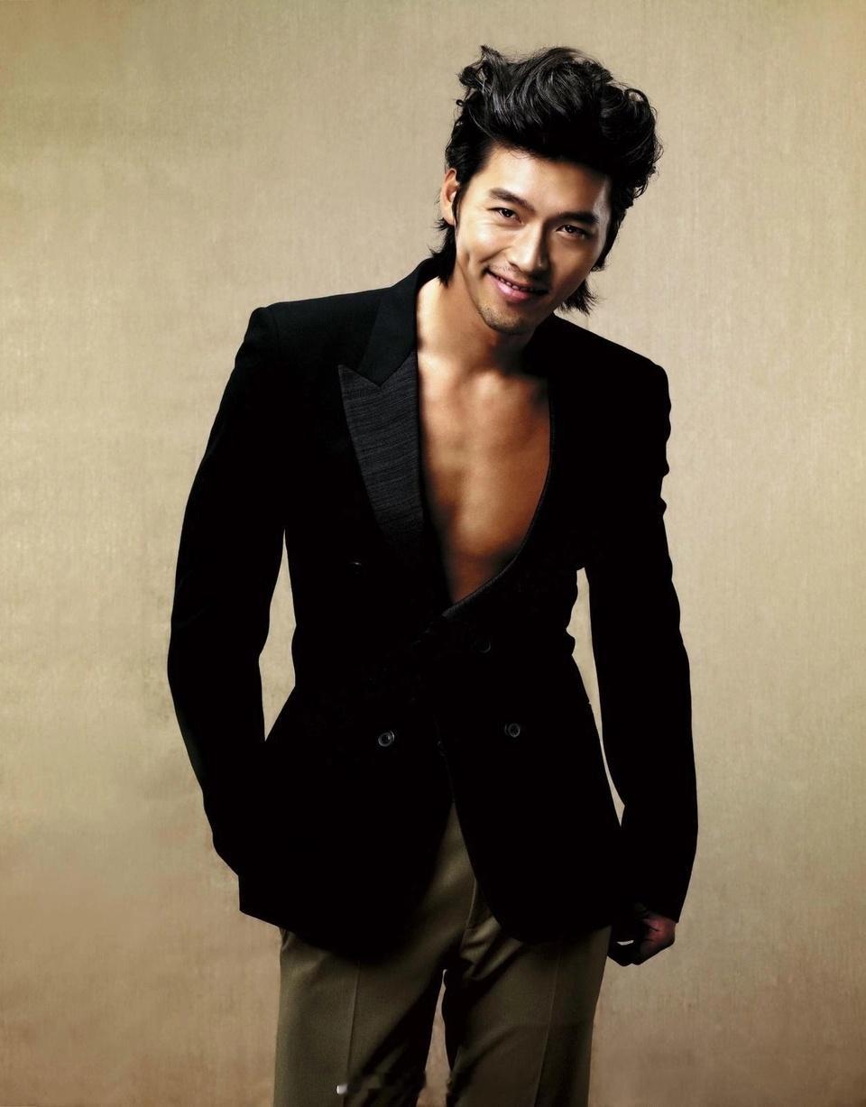 玄彬玄彬玄彬 韩国制造   2010年8月19日《singles》9月刊发布封面