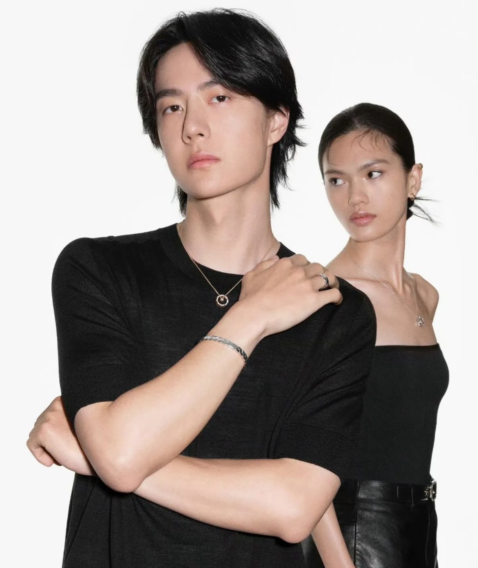 王一博窦靖童香奈儿七夕大片王一博窦靖童再度合体演绎香奈儿COCO CRUSH七夕
