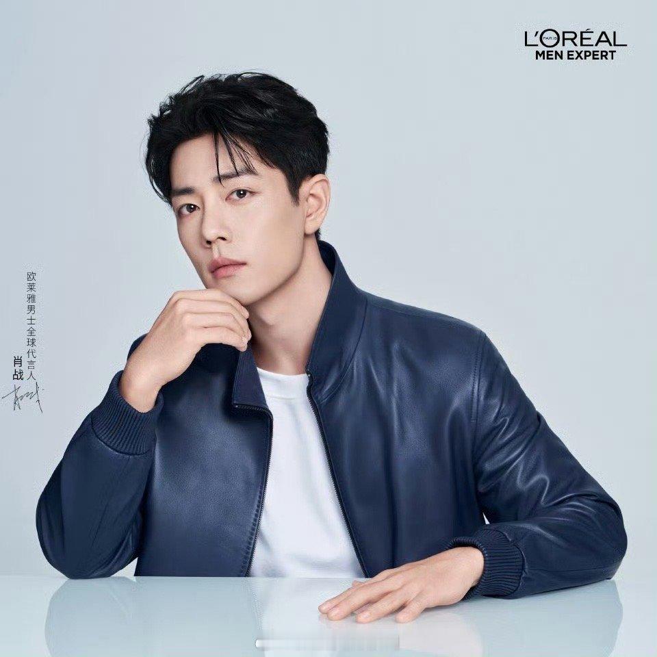 这两张品牌产品都不出镜，主打一个给大家看看帅气代言人🤣 