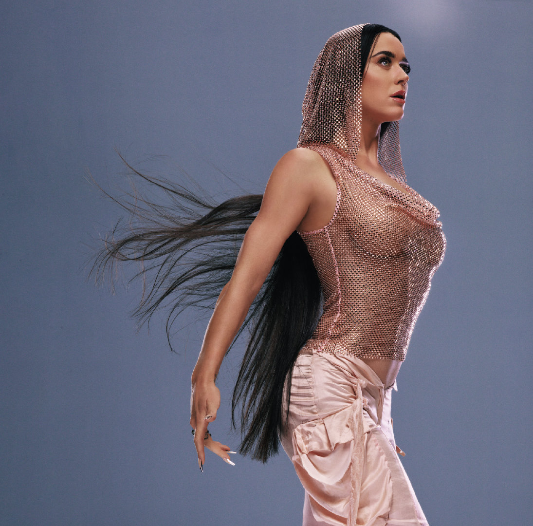 Katy Perry 全新单曲《Watch It Burn》将于6月26日发布【