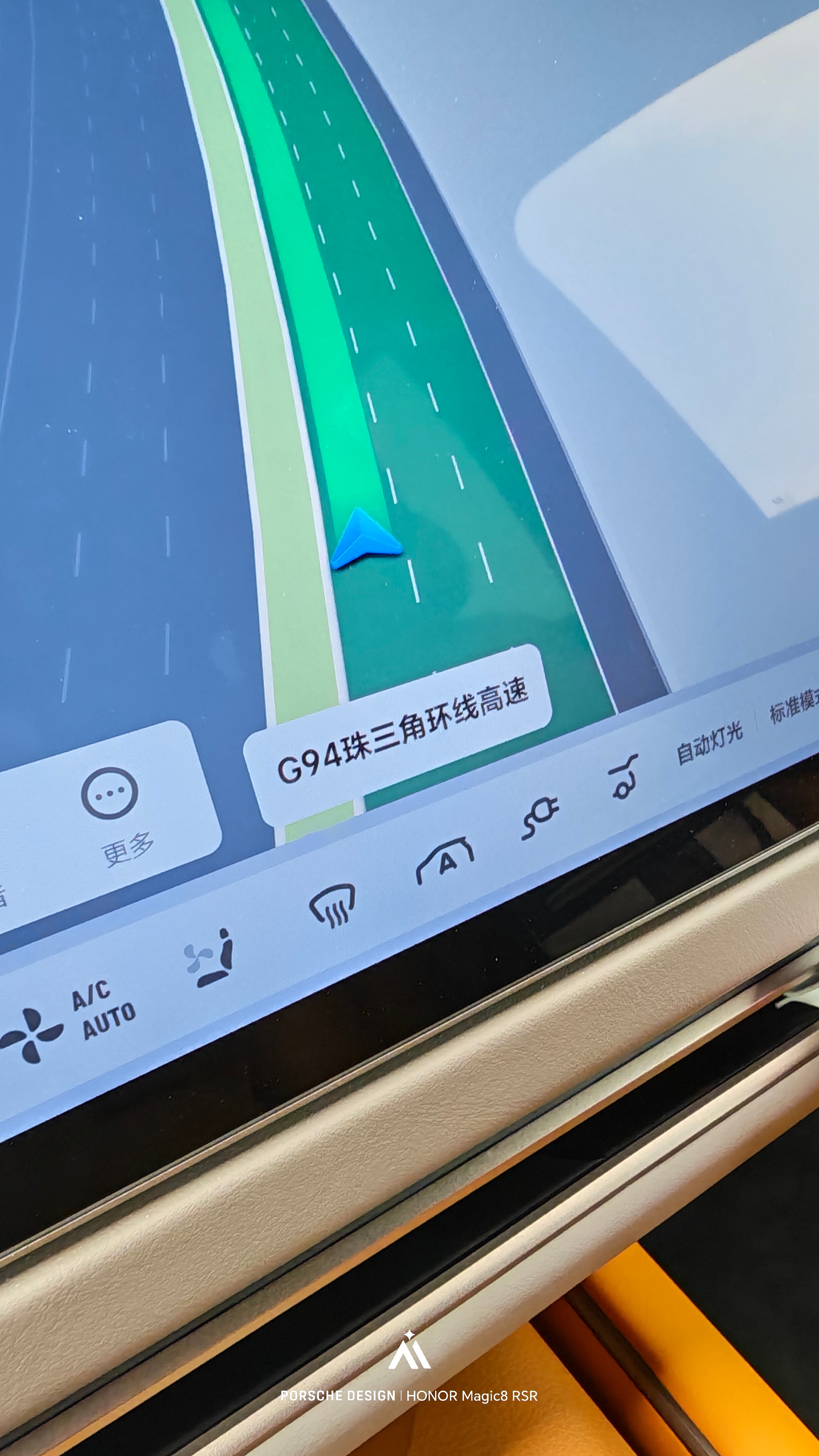 这个珠三角环线高速，速度一会儿限速80，一会儿限速100，一会儿限速120，也就