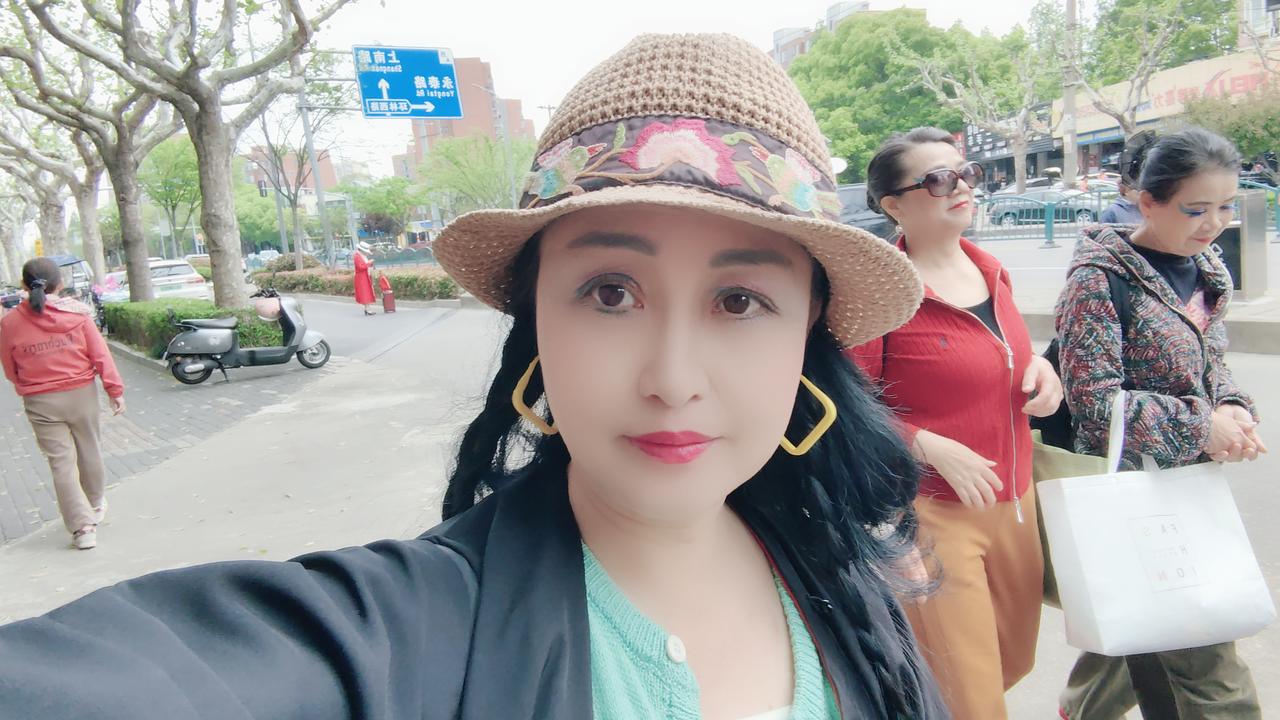 ，沙漠太美太震撼，给我留下刻骨铭心的回忆，还想重游一次。