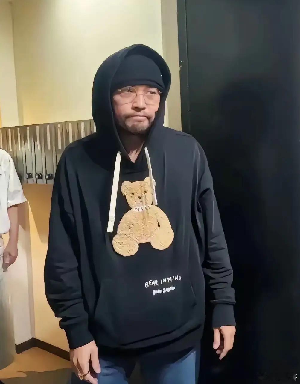 10秒钟看出他是谁，说明你的脑子还年轻！ ​​​