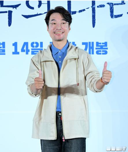 宋英奎醉驾宋英奎酒驾 据韩媒，韩国男演员宋英奎醉酒驾驶，并与所属公司也合约到期，