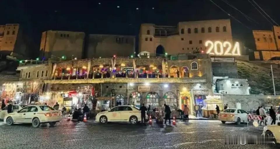 伊拉克普查，恰恰说明美国人的侵略影响甚大。全国4540万人，15-64的劳动人口