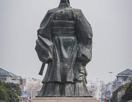刘邦为什么能赢项羽？不是运气，是他做对了这3件事