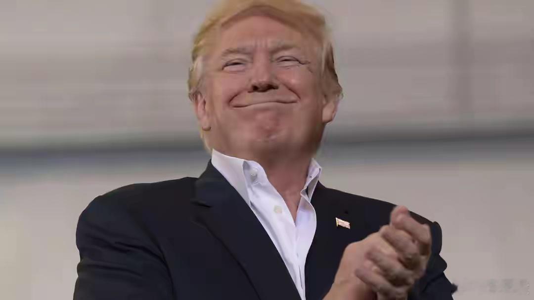 特朗普称爱泼斯坦案会毁掉无辜的人 这话说得挺微妙啊！合照紧急下架、文件涂黑一大片