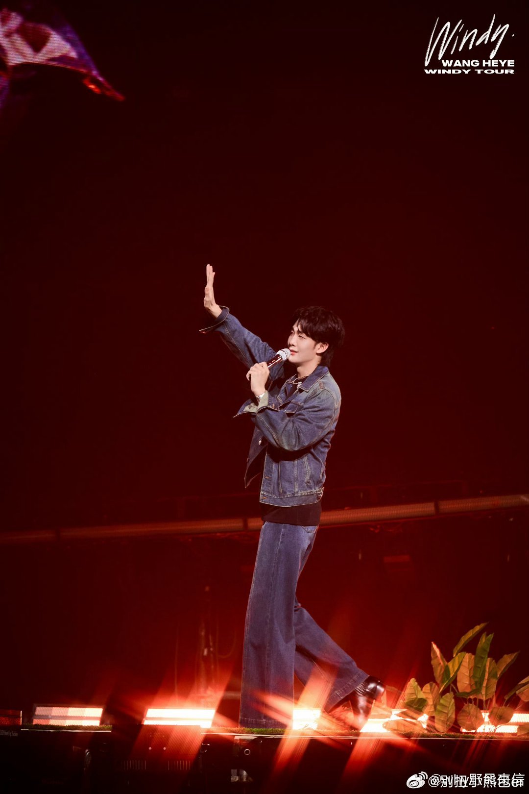 耳帝夸赞王赫野舞台难得的风格尝试！王赫野带来南方摇滚表演，收获耳帝好评，实力稳稳