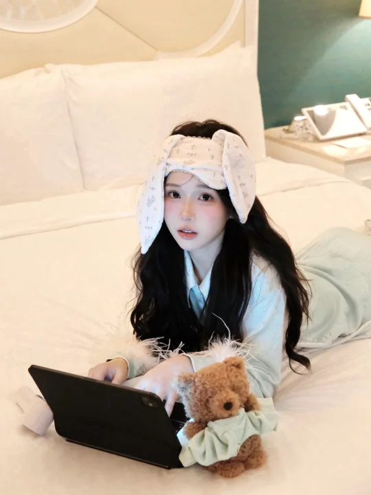 ⁺₊⋆ 🐰⋆𝘧𝘭𝘶𝘧𝘧𝘺 𝘥𝘳𝘦𝘢𝘮𝘴 ⋆⁺₊⋆🧼