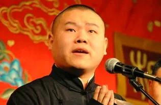 岳云鹏再度展现其全面才华！近期，他不再演唱《五环之歌》，转而倾情演绎亲自作词的《