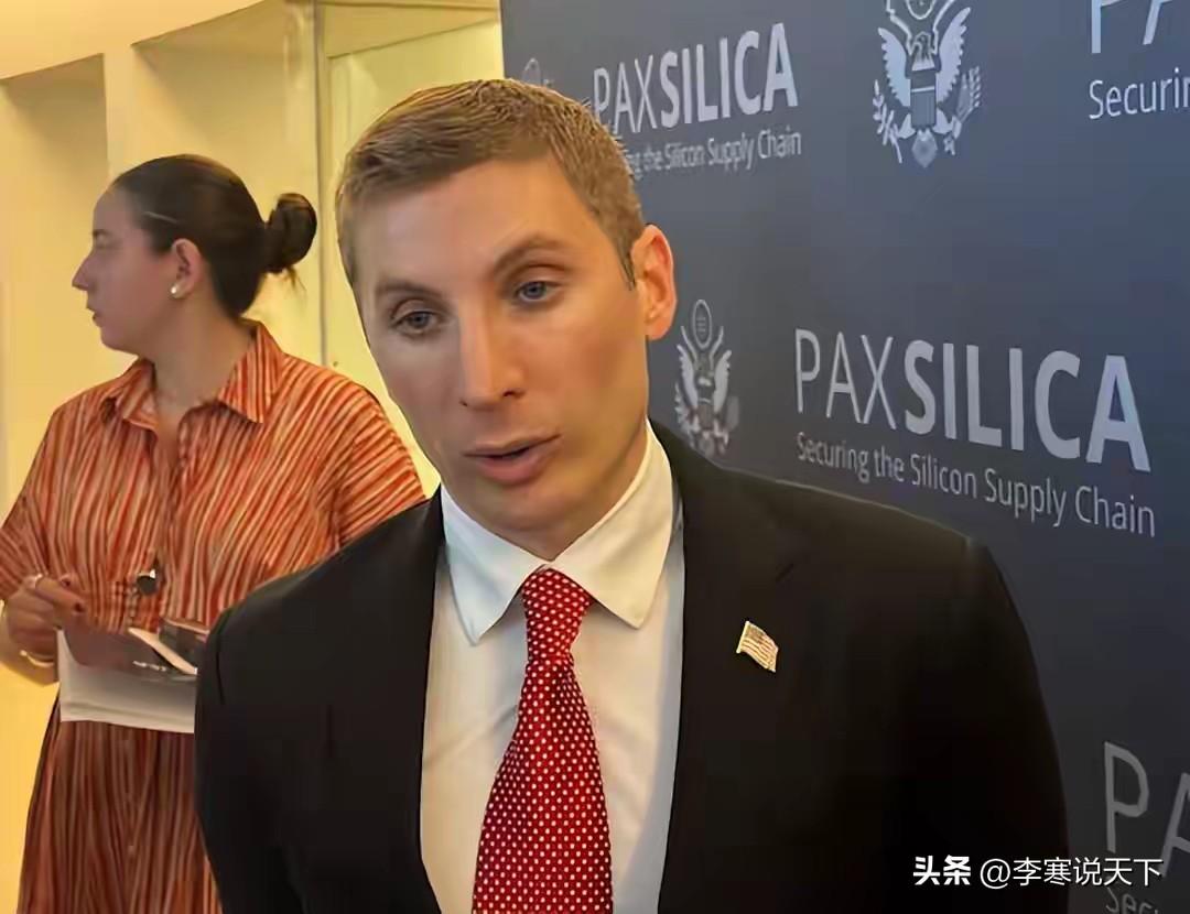 鼓动印度对抗中国？美国高官这一跪舔，暴露了藏在“价值观”背后的真实恐惧！

最近