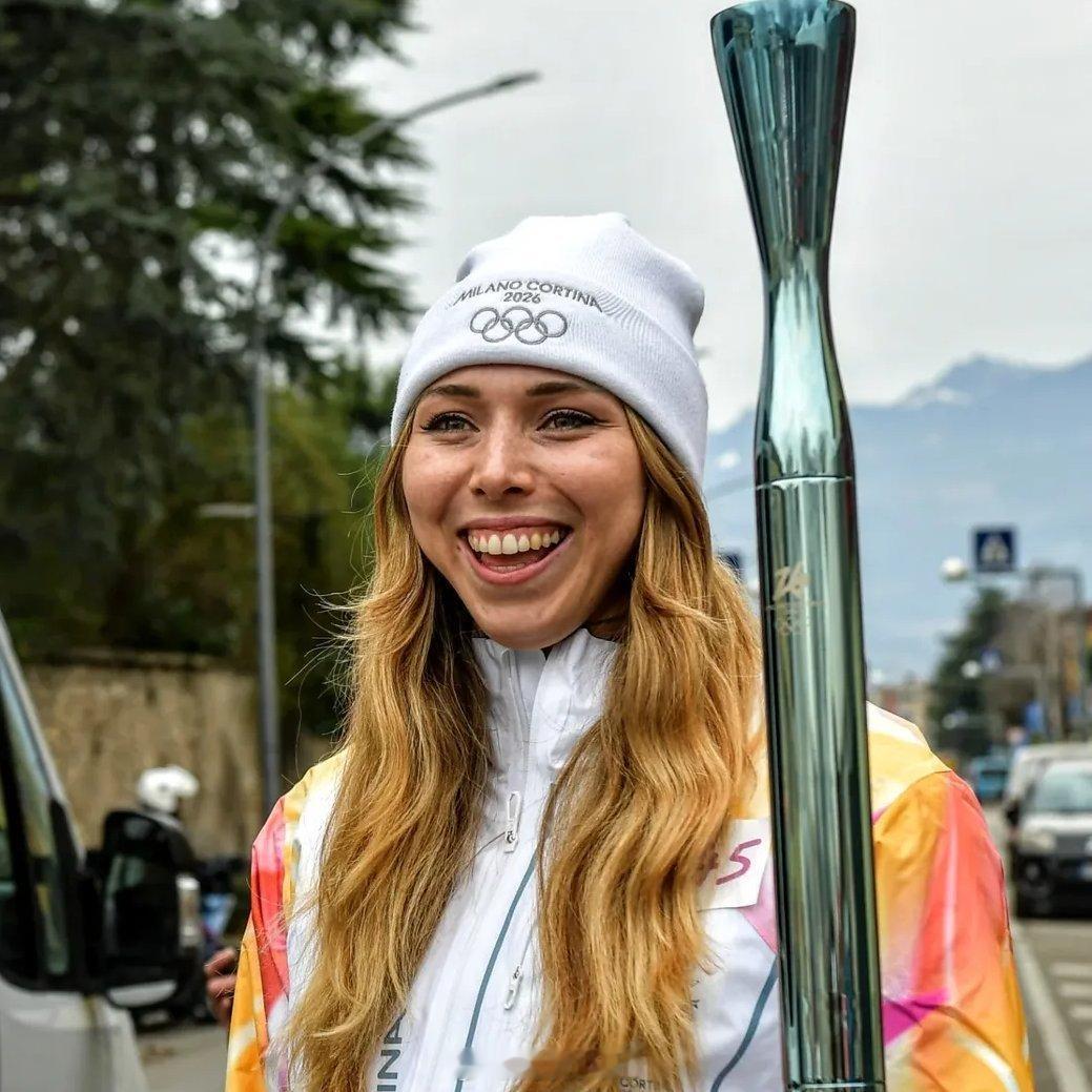 🇮🇹莎拉·法尔成为2026年米兰冬季奥运会火炬传递的火炬手之一 世界女排新闻