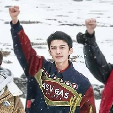 十个勤天雪山迎种地吧第四季 冰雪覆盖的土地蕴藏着希望的种子，少年们的智慧与勇气将