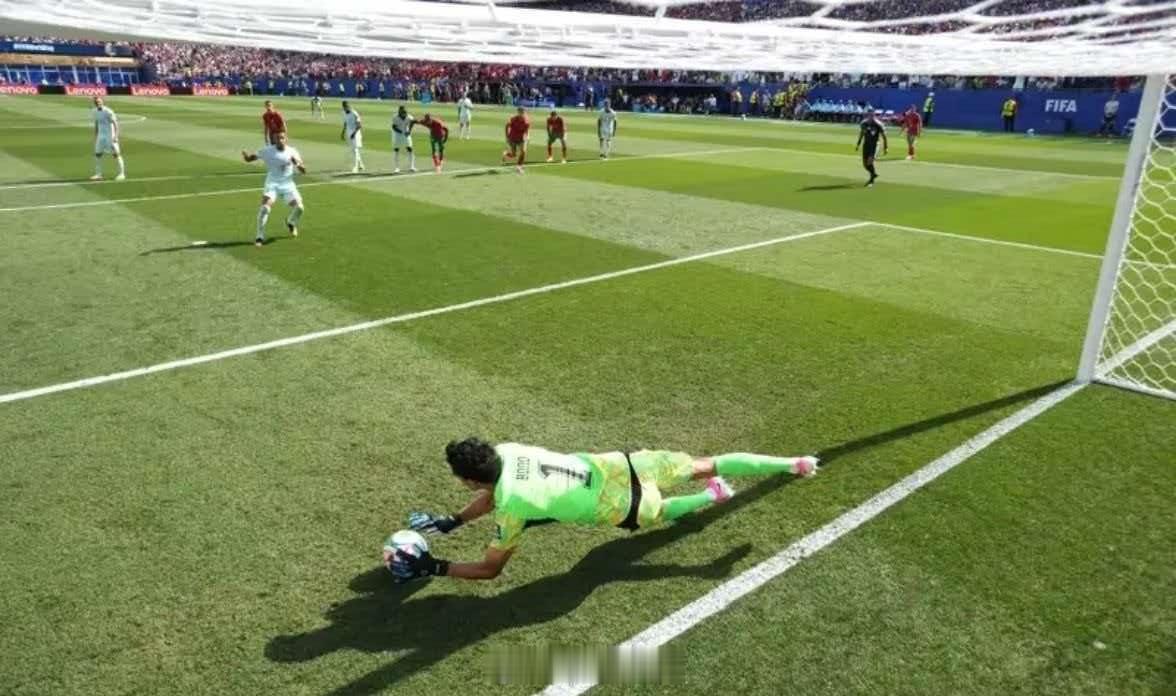 姆巴佩诠释何谓强者2026年7月10日世界杯1/4决赛，姆巴佩上半场罚丢点球后，
