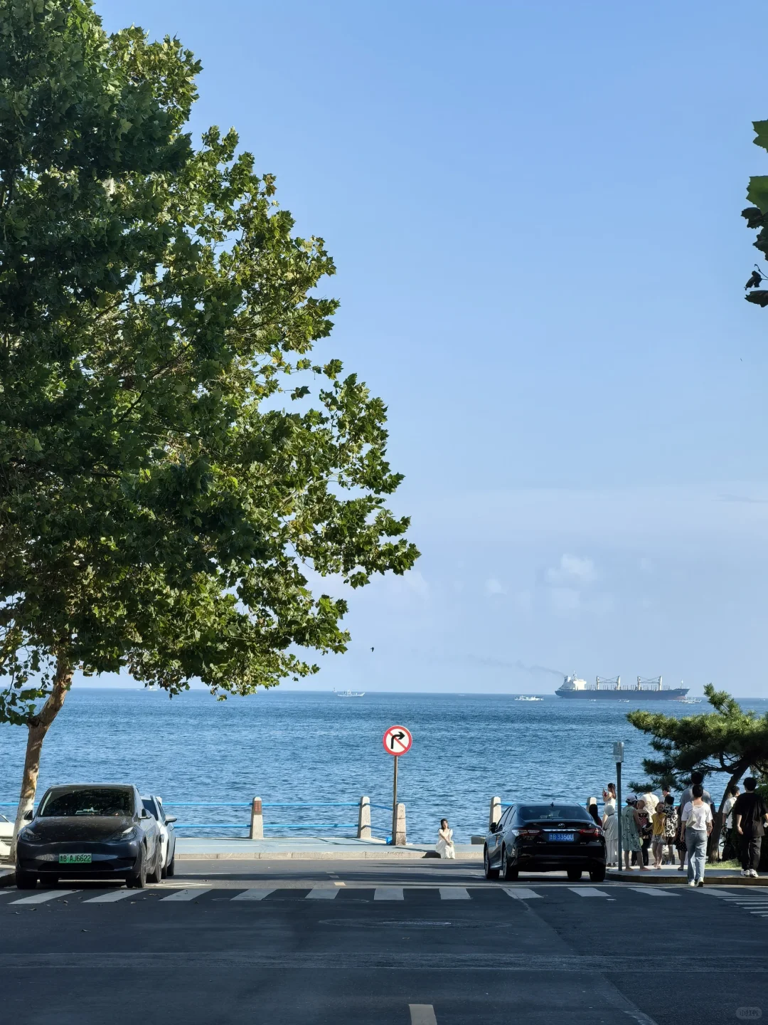 8.18青岛街头实况  美呆！