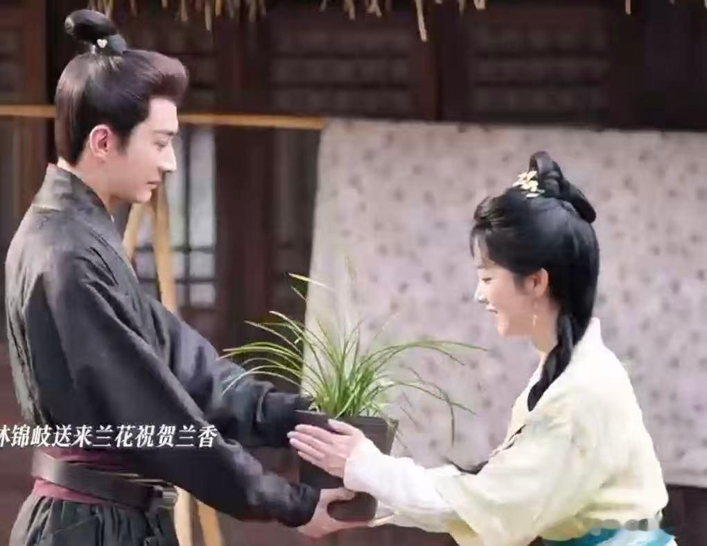 兰香如故男主想脱单女主想脱籍兰香又把大爷哄美了 兰香的情商真的很高，言语温柔哄人