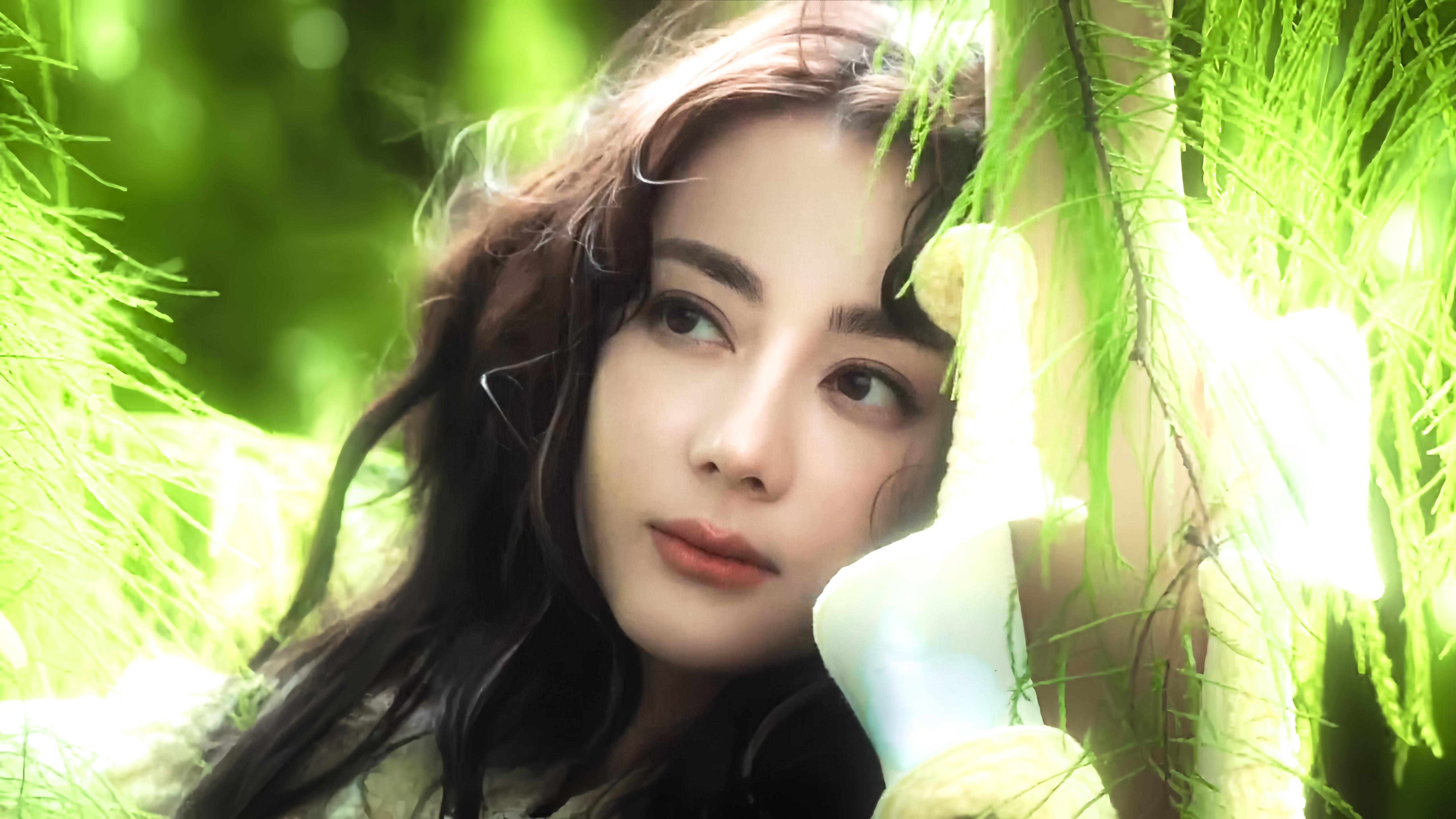 秘密花园💐𝐒𝐞𝐜𝐫𝐞𝐭 𝐆𝐚𝐫𝐝𝐞𝐧迪丽热巴 VOGU
