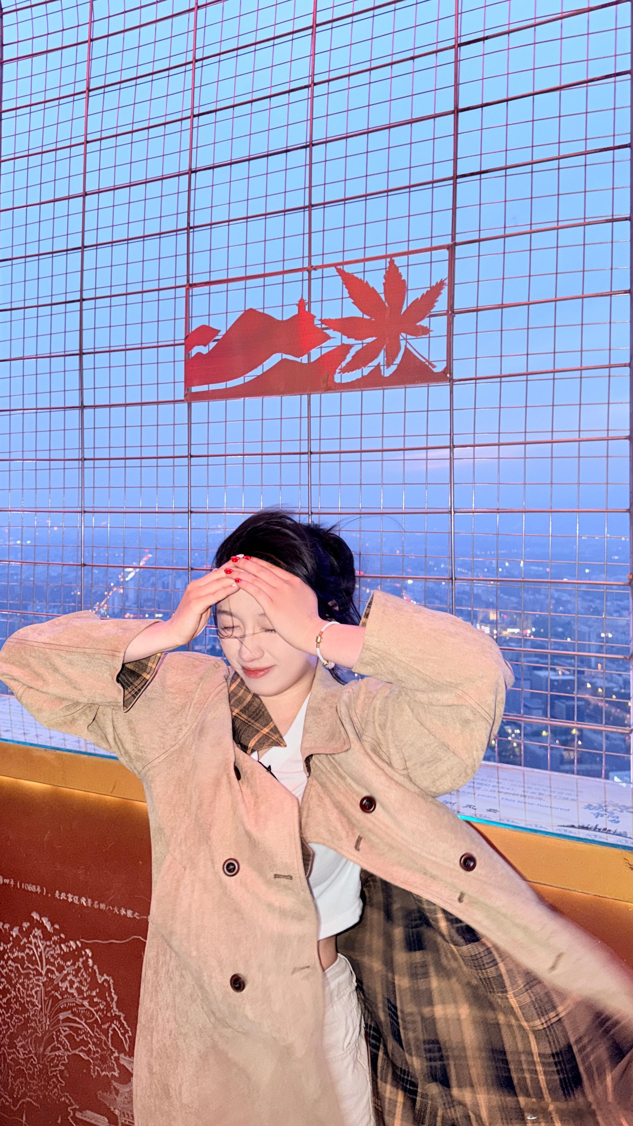 风的形状🌪️唐怡萱 北京·中央广播电视塔