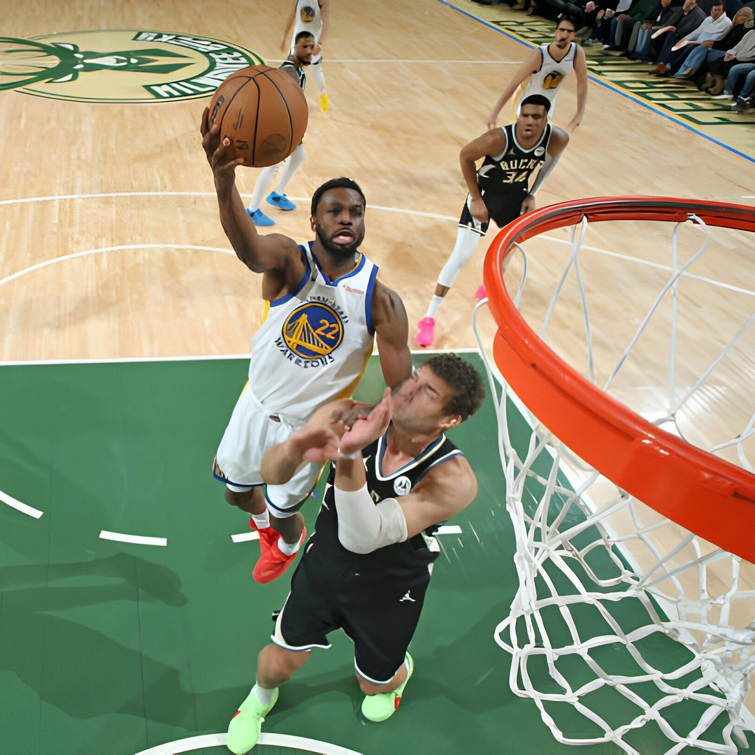 据雅虎体育记者Jake Fischer报道，消息人士透露，换帅后雄鹿依旧致力于在