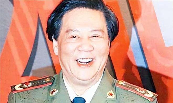 聊聊演员古月
       说到扮演主席最像的明星，很多人第一反应是古月。他外形