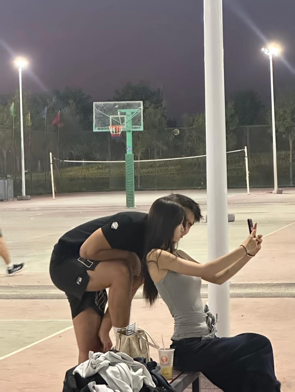 真好 每次打完球都有人等我回家 