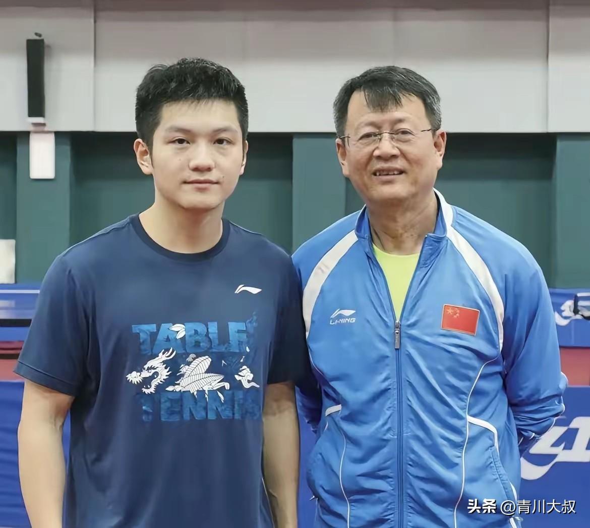 樊振东去德甲打球的意义是什么？吴敬平发文说的很明白！

以乒乓球为桥，
促进中欧