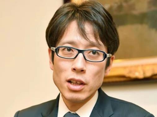 日本皇室又飘了，明治天皇的玄孙竹田恒泰大放厥词，说中国是世界上最野蛮，最好战的国