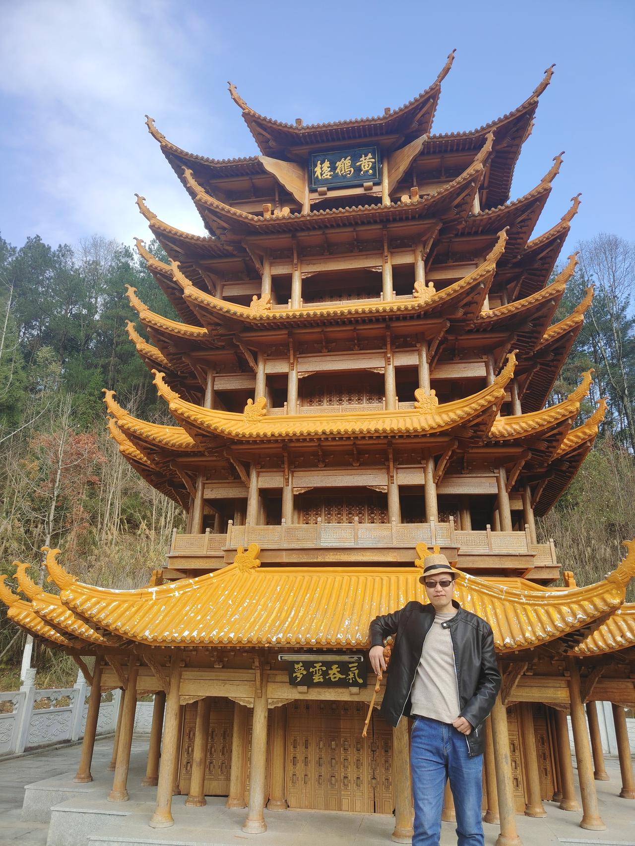 我不怕小亏止损，我怕的是“止损之后，行情立刻回头”。
　　我接受不了刚割完肉就反