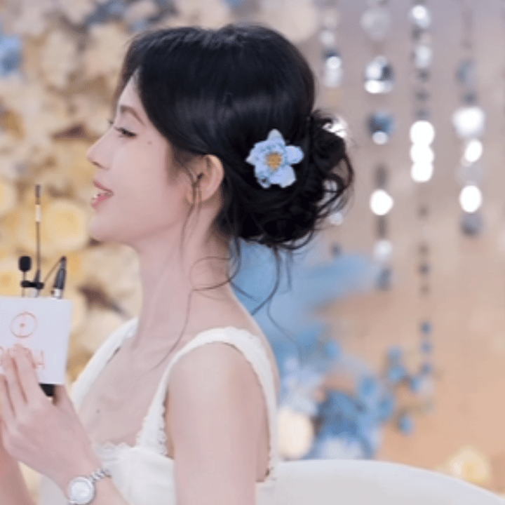 鞠婧祎今晚直播状态太萌了鞠姐状态真好[么么哒] ​​​