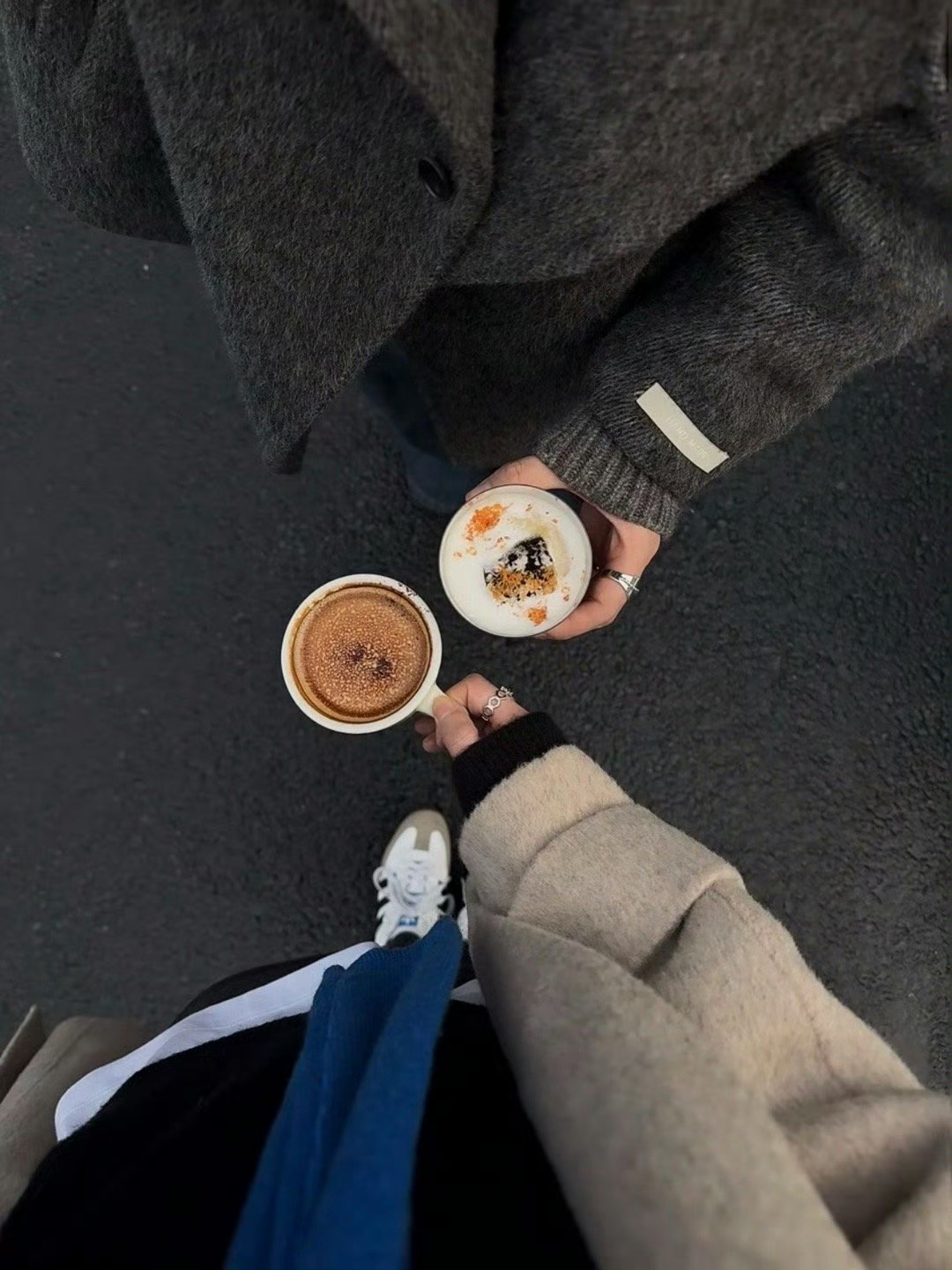 生活不是对抗，是和解。和自己，和时间，和所有的不完美～ 