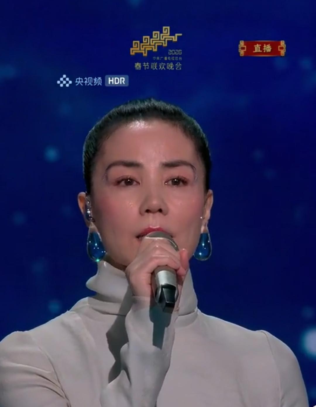 感觉整个春晚的歌曲，看完后，没有一首歌听起来能朗朗上口。反观那首20多年前的My