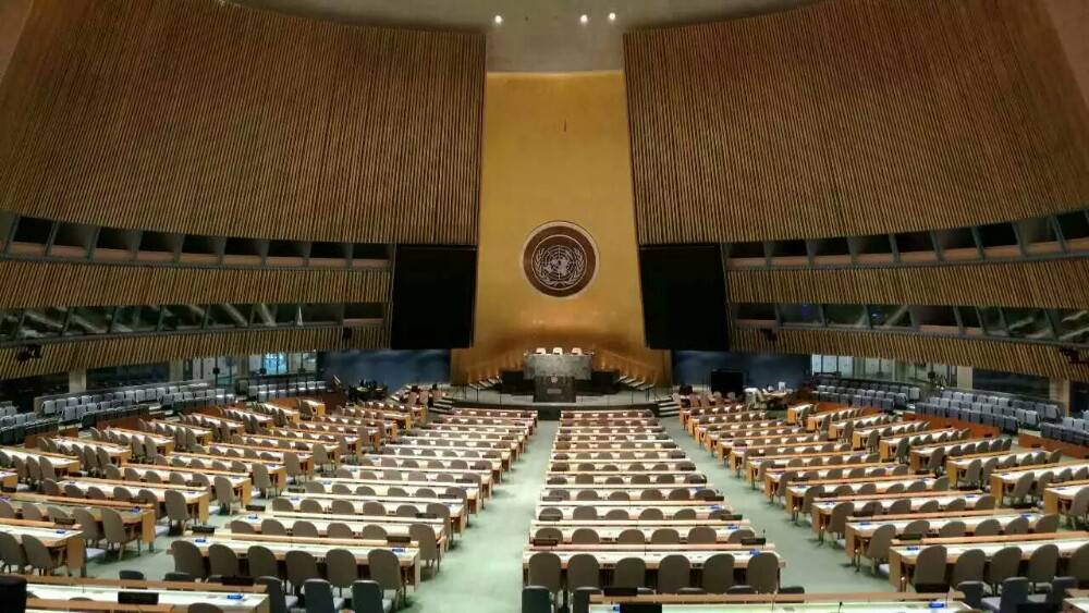 【中方呼吁加强联合国的核心作用】新华社联合国4月24日电 中国常驻联合国副代表孙