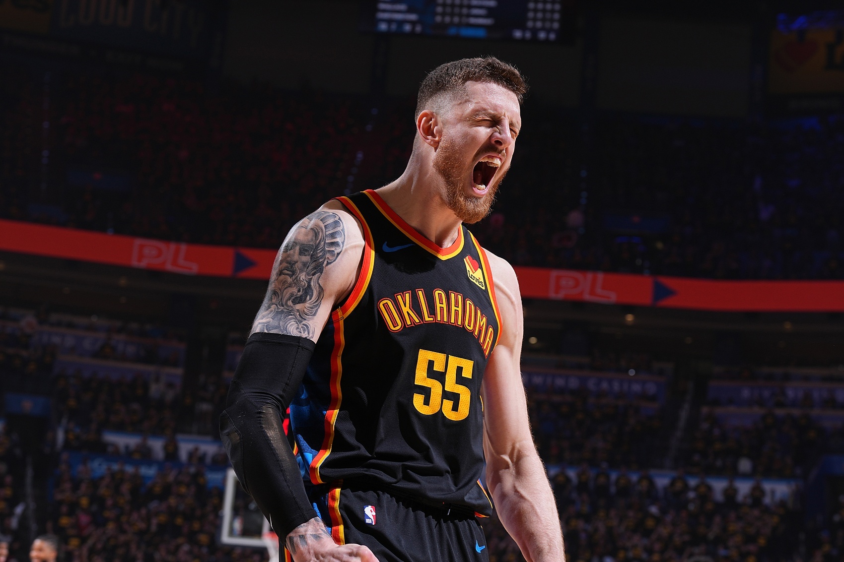 NBA 亚历山大：哈滕是硬汉与球队脊梁 他改变了我们的比赛气质 