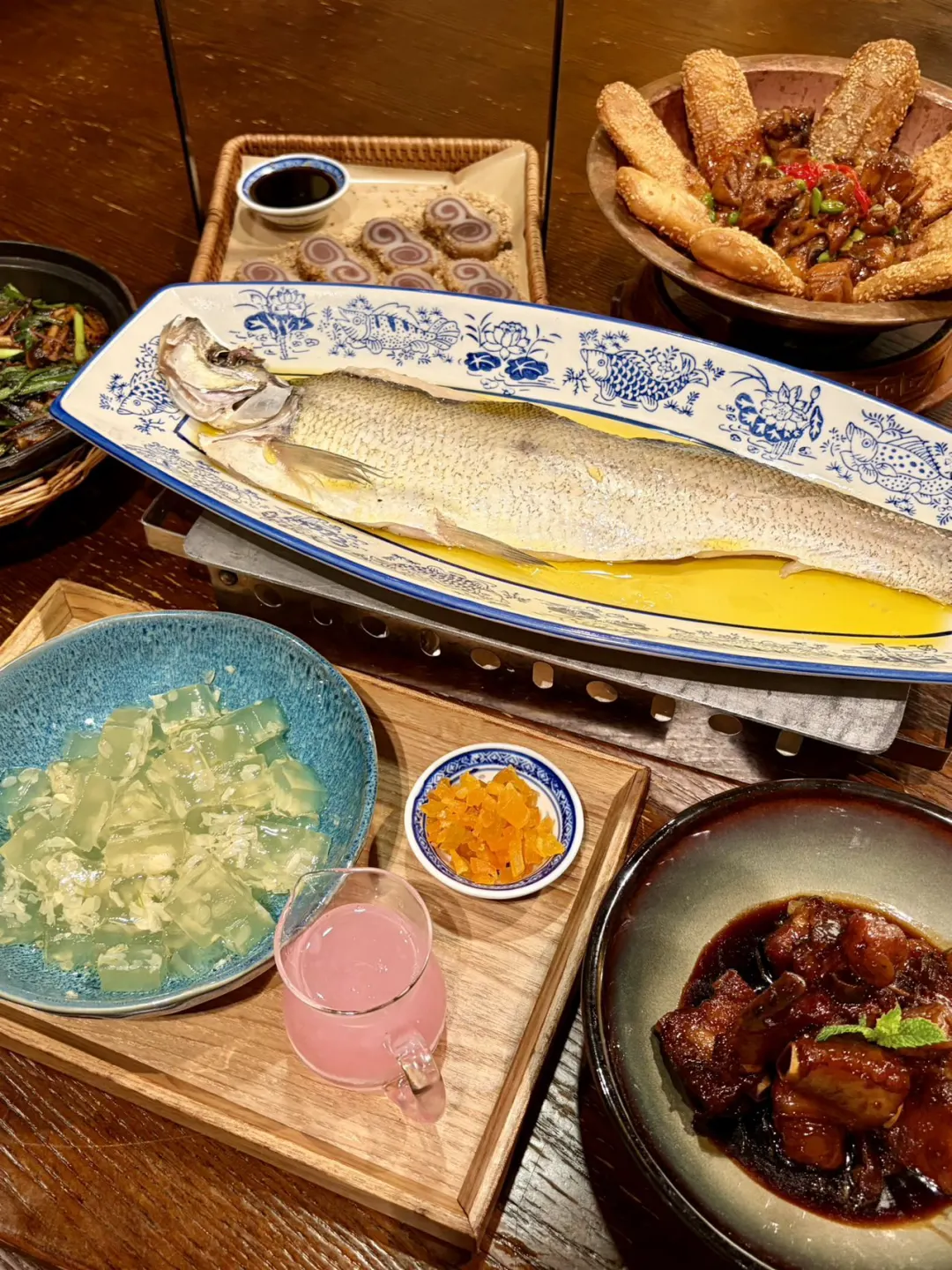 来南京大牌档吃时令菜啦