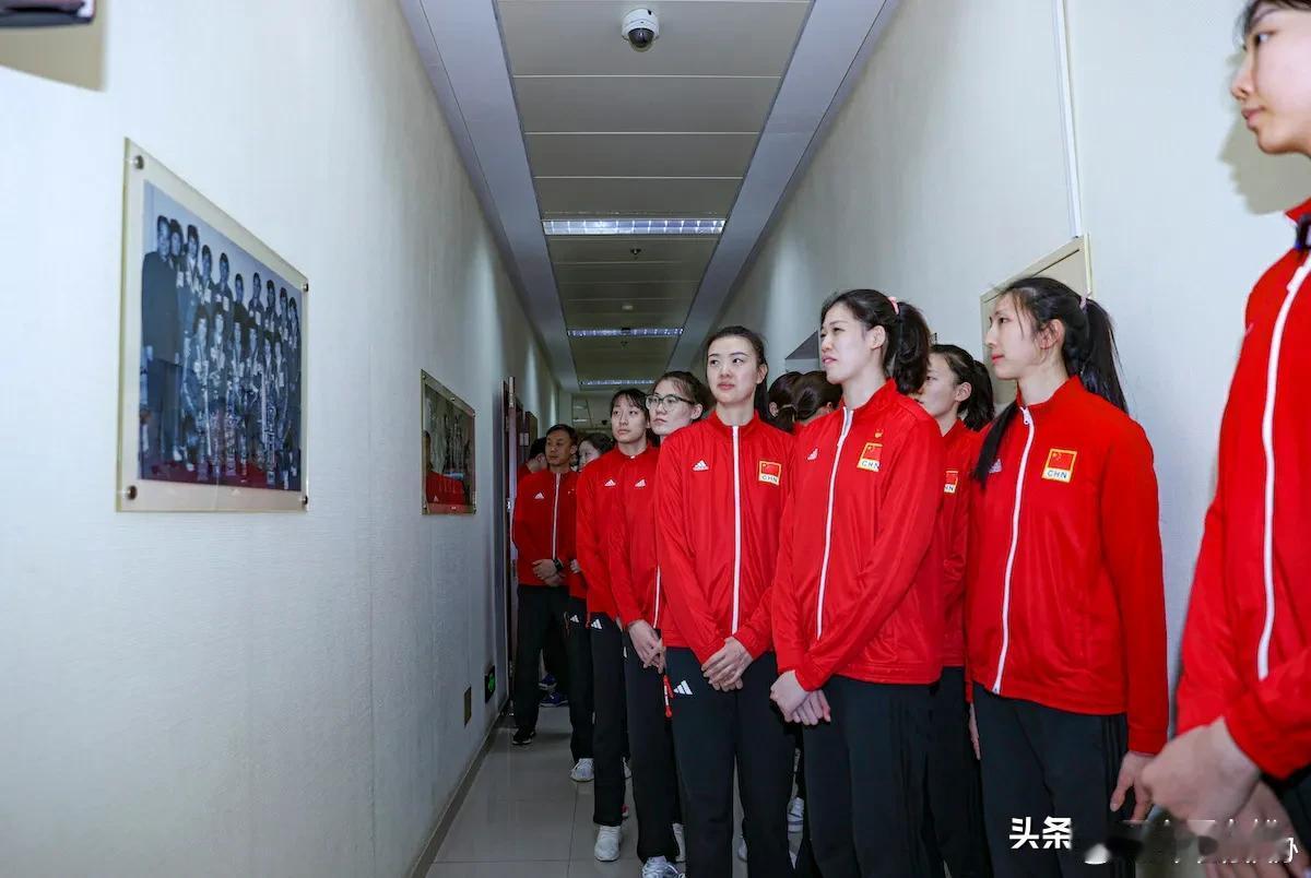 综合各路消息，汇总14人阵容。
别再疯传了，郑益昕依然在队里。
3站分站赛肯定是