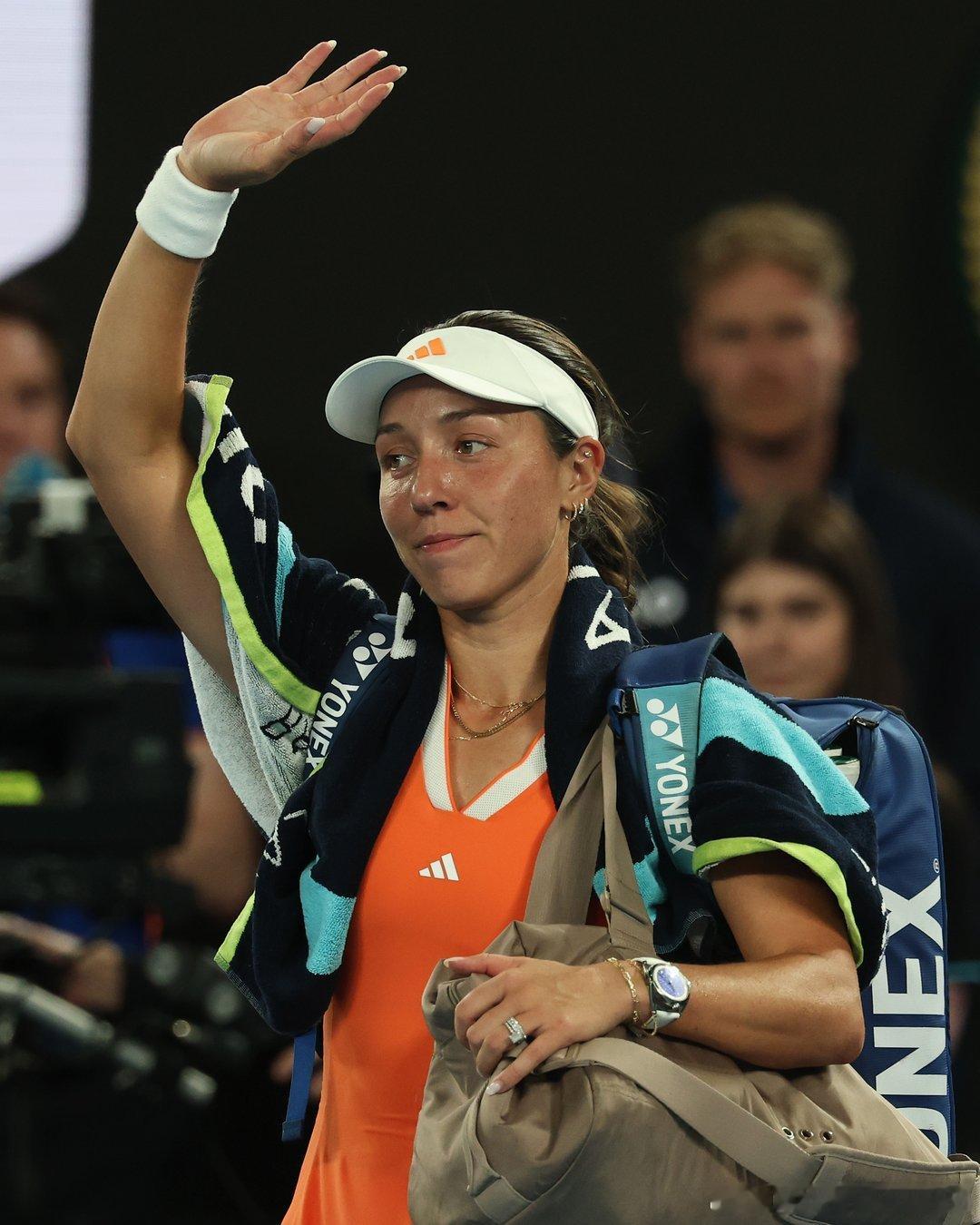 佩古拉！Miss Consistency稳定女王👸迪拜1000赛打进了决赛，半