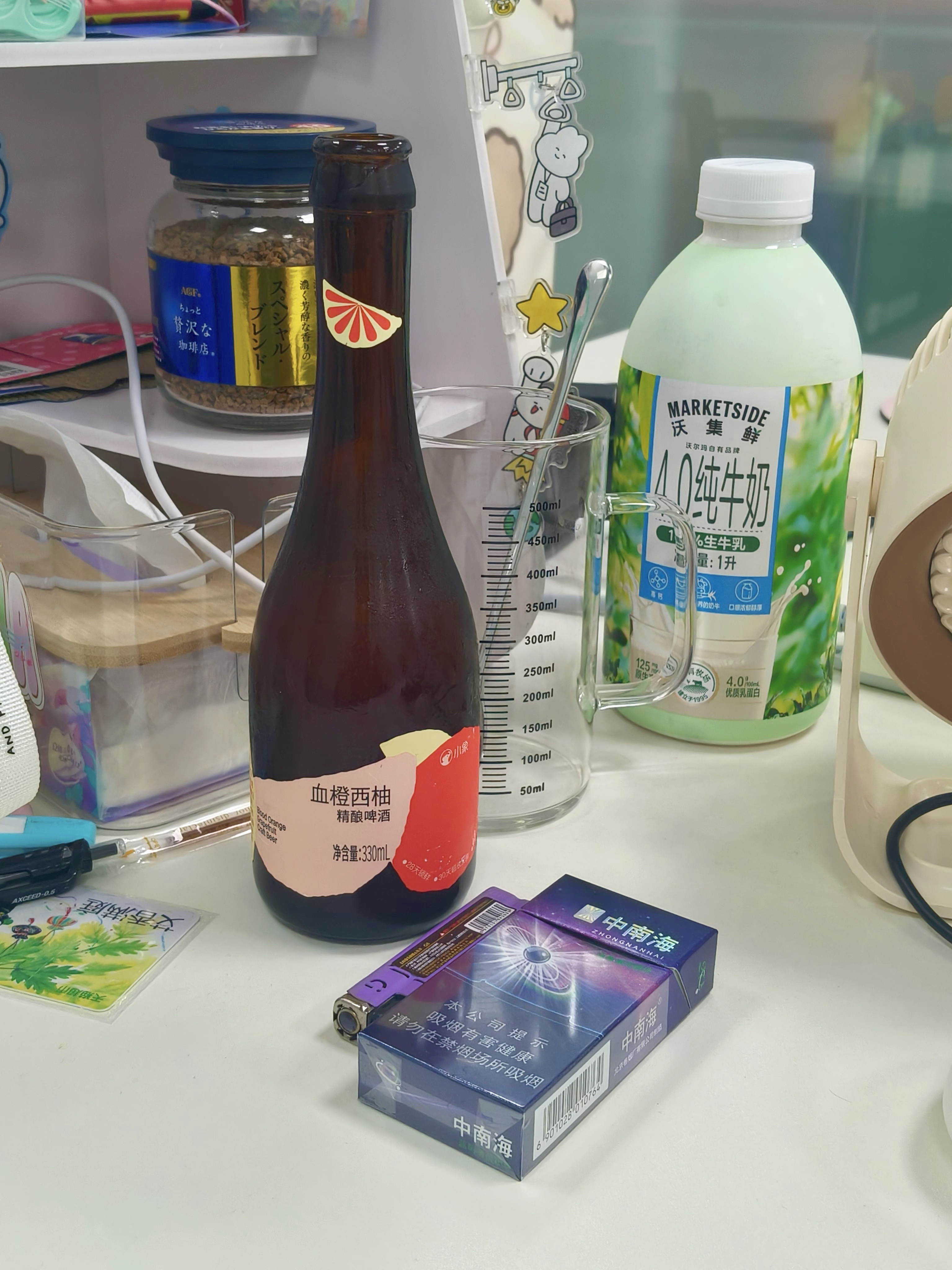 一天到底要搞多少东西喝 小象这个🍺好好喝！！ 