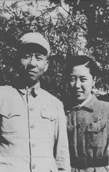 1949年秋，刘少奇同王光美在中南海