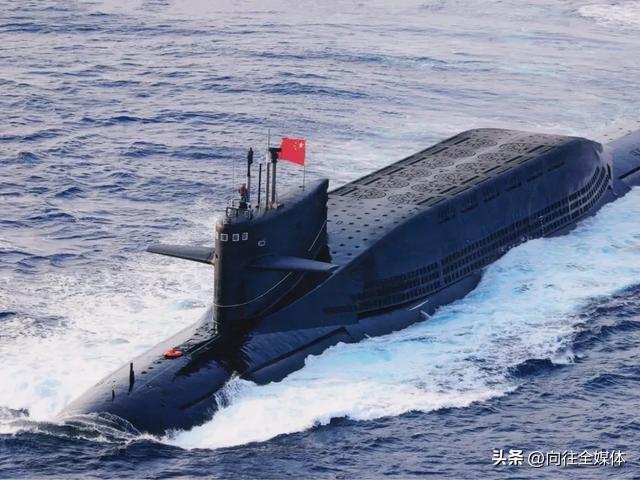 渤海亮剑！巨浪导弹横跨八千公里，全程轨迹坦然让美军监视
 
7月6日，我国海军战