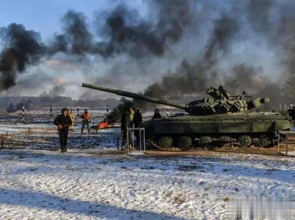 俄乌越打越凶，普京下令送出核弹，德国突然宣布永久驻军

来源:海峡快报

当下随