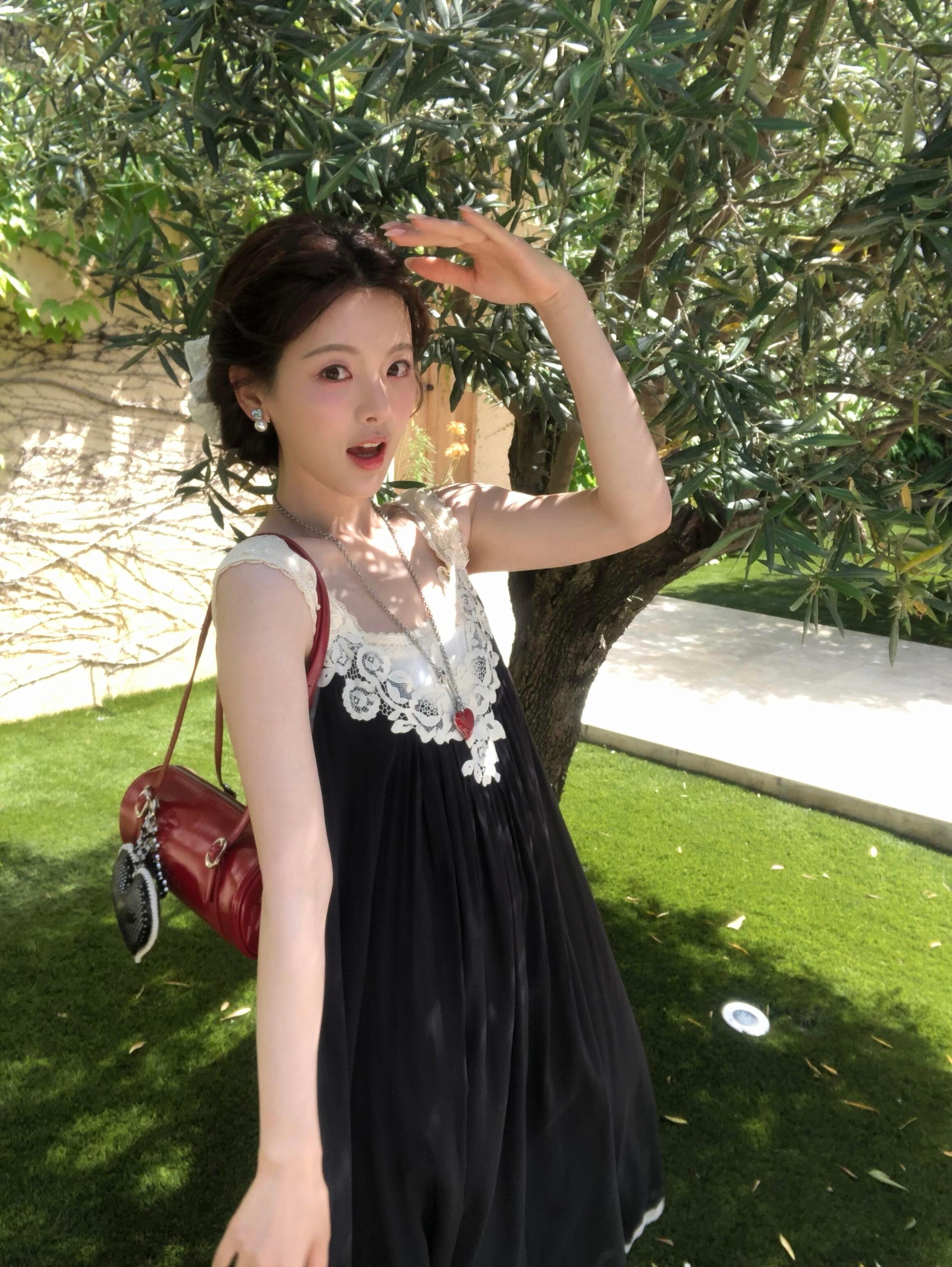 民选大美女含金量在这里，就是美得很安心珍惜每一个活人感的明星，是很爱护粉丝心情的