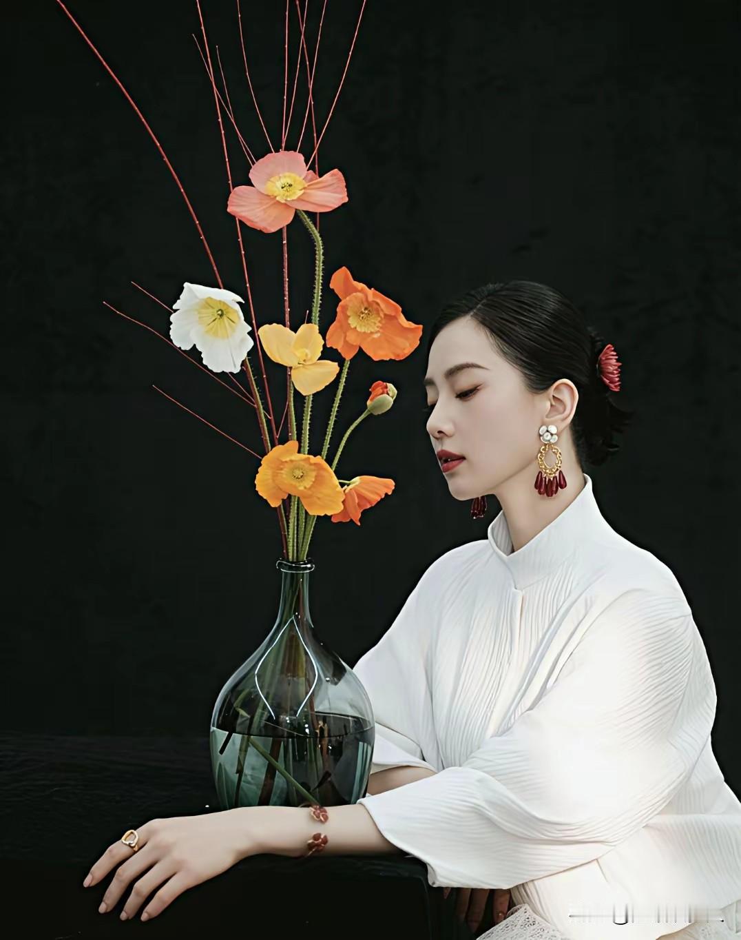 越长大越喜欢舒服的关系
 
越长大越明白，人与人相处，最好的状态，从来不是热闹喧